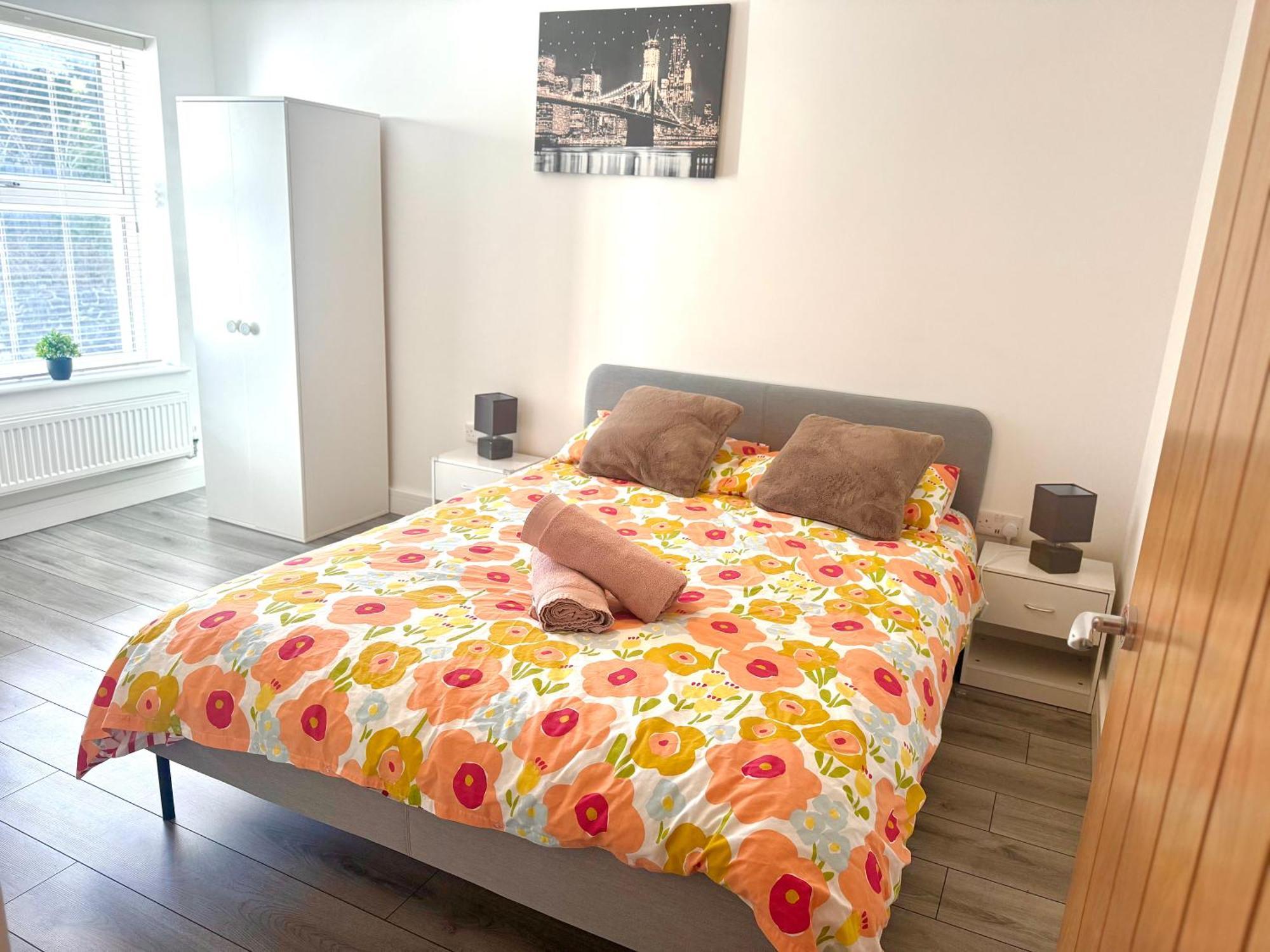 Lovely New 2 Bedroom Condo With Stunning Seaviews Penmaen-mawr Esterno foto